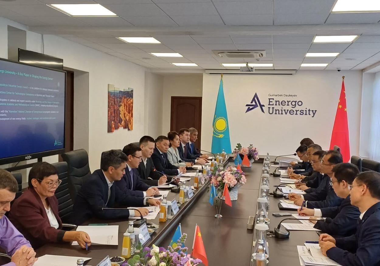 Делегация China Huadian Corporation Ltd посетила Energo University