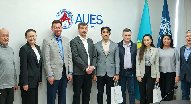 news.title_ru