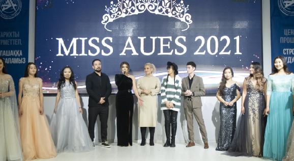 news.title_ru