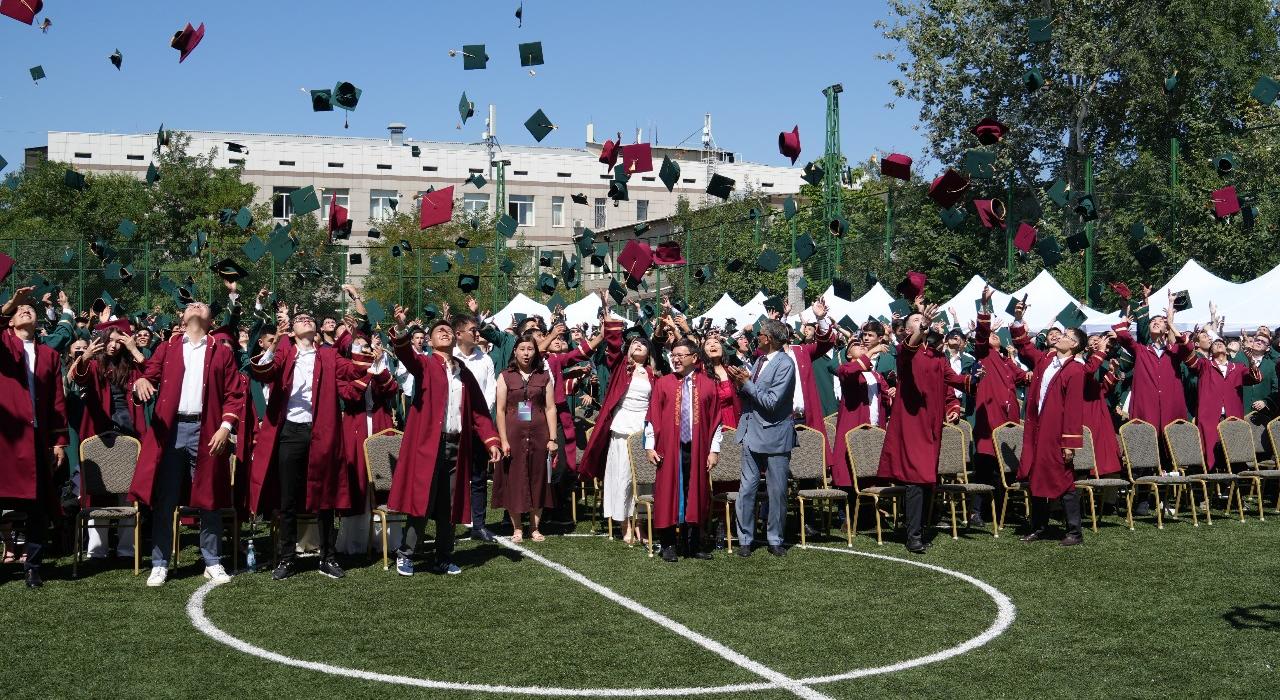 Graduation-2025: более 1400 выпускников Energo University получили дипломы - 5